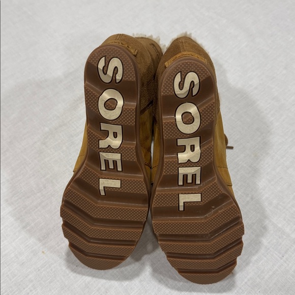 Sorel Joan of Artic wedge Cozy Shearling camel Winter Boots - Picture 3 of 10